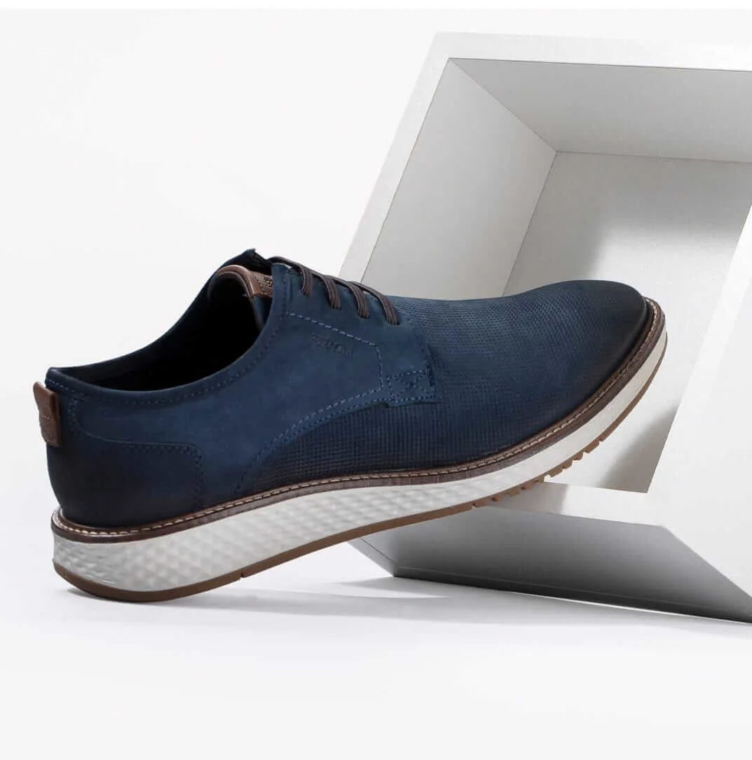 blue shoes
