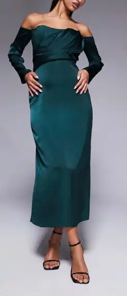 green woman dress